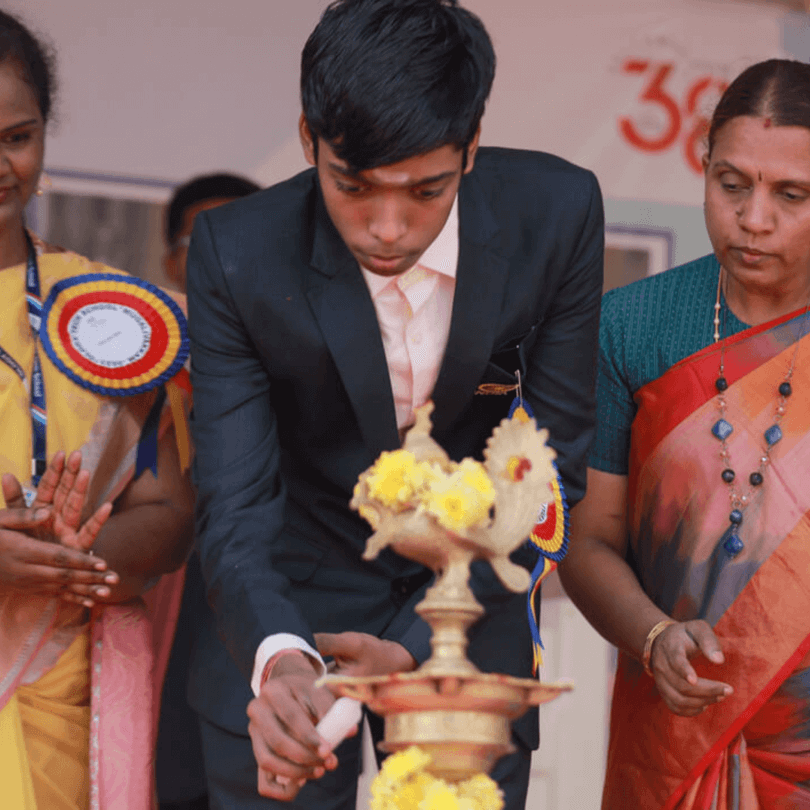 velammal_15